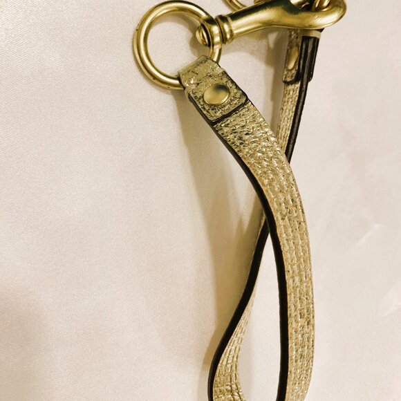 Coach Poppy Wristlet - Picture 10 of 15